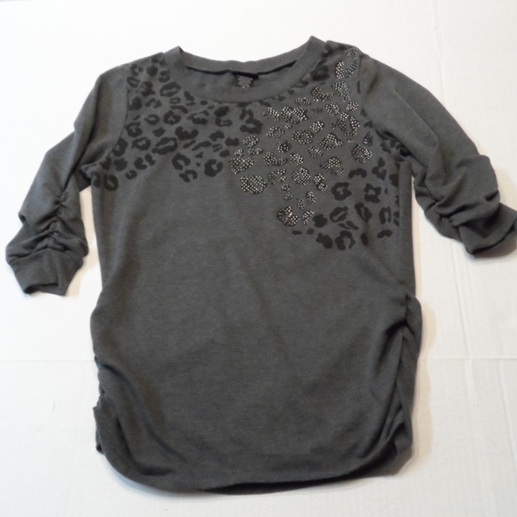Rue21 Tops - Top Size Medium Gathered Sleeves Sequins